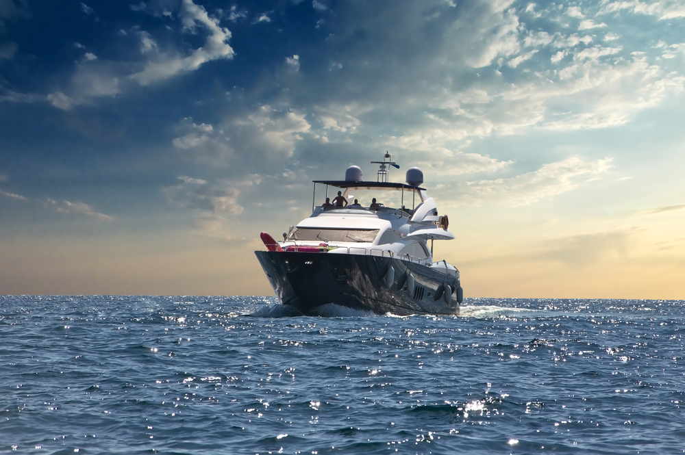 Cómo acceder a yates de lujo